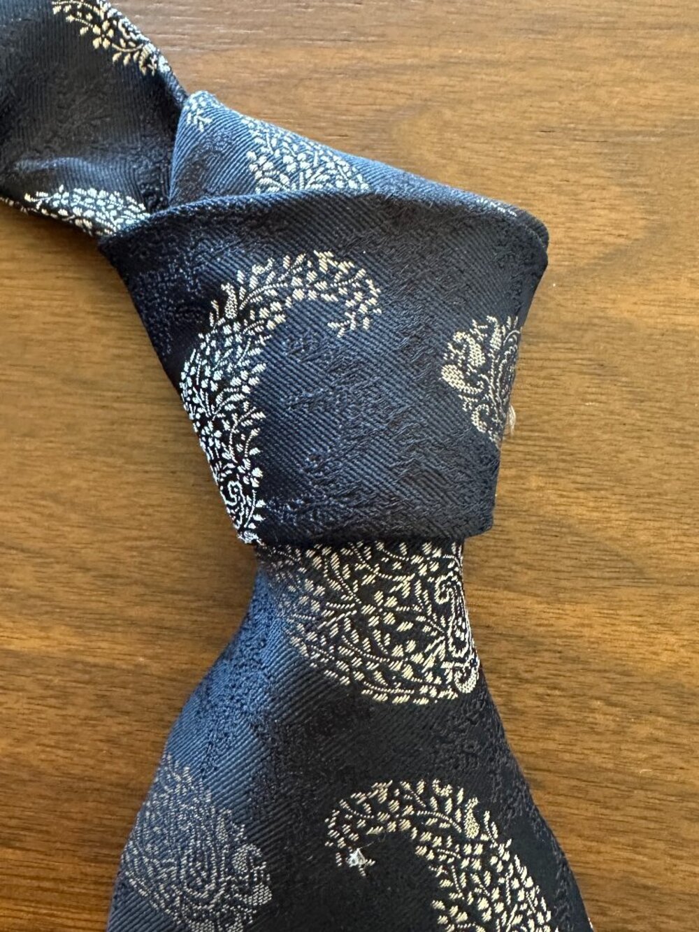Canali Black Gray Paisley Silk Tie